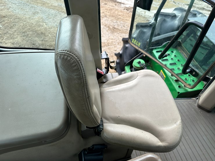 2013-john-deere-9560r-image-73