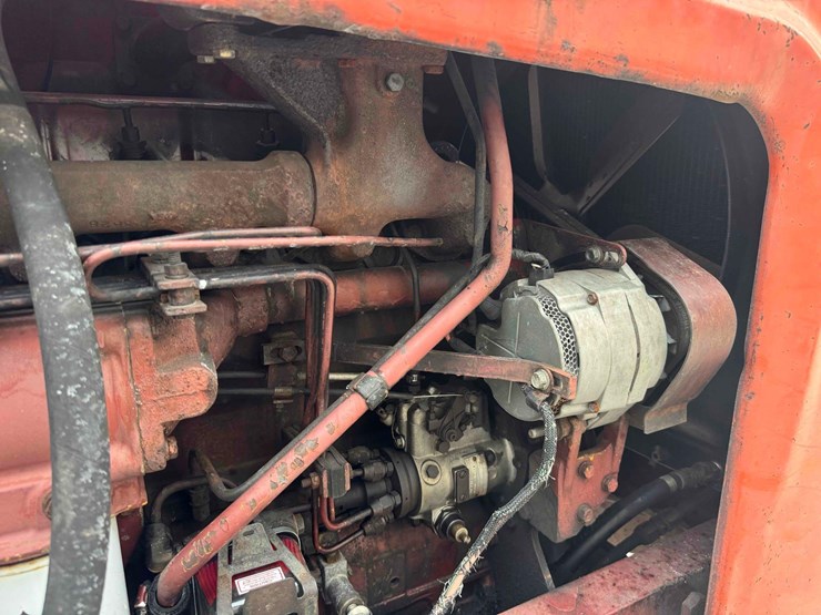 1973-allis-chalmers-7050-tractor-image-26