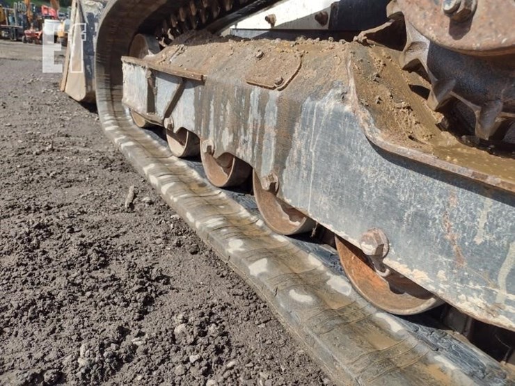 2017-bobcat-t650-image-24