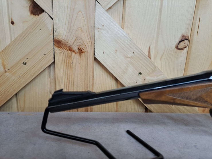 thompson/center-.22-wmr-&-.44-magnum-single-shot-contender-image-10