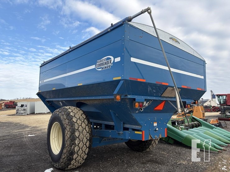 2004-kinze-650-image-4