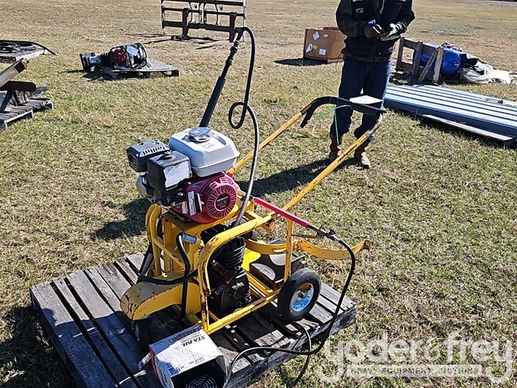 honda-powered-asphalt-crack-filler-torch-image-1