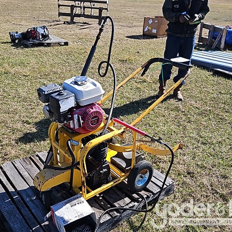 Honda Powered Asphalt Crack Filler Torch