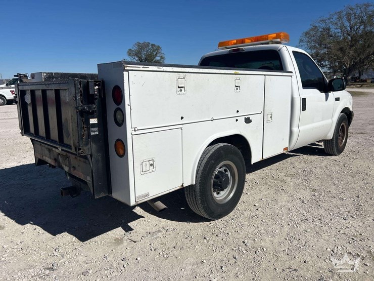 2004-ford-f250-image-3