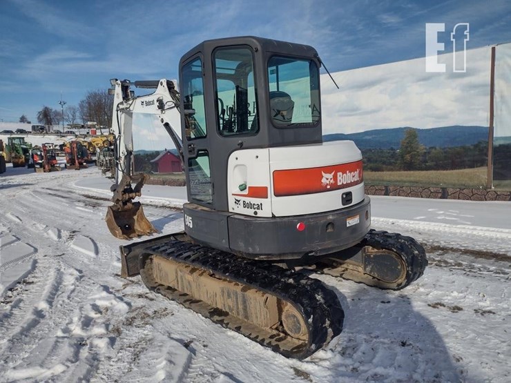 2012-bobcat-e45-image-51