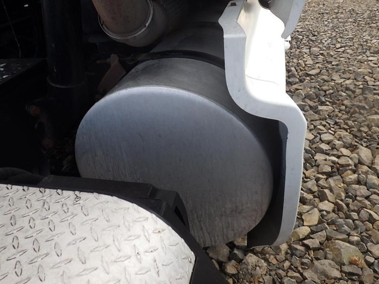 2016-international-prostar-image-22