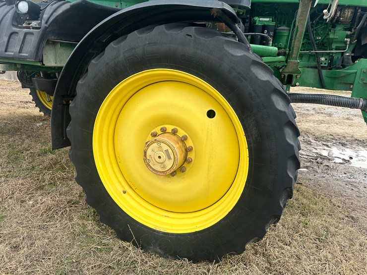 2014-john-deere-r4038-image-8