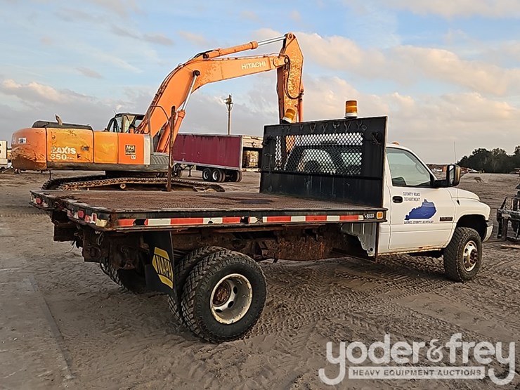 2002-dodge-3500-image-4