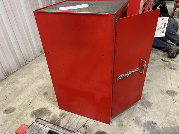 #115277-•-left-side-box-(snap-on)-image-1