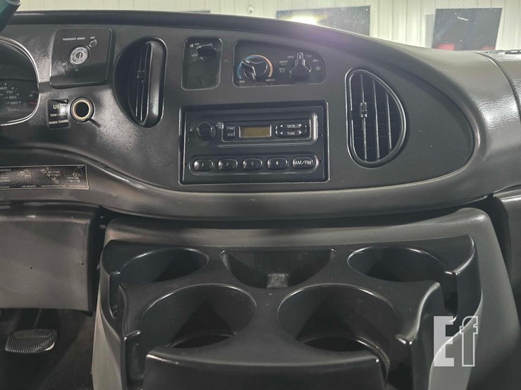 2006-ford-e350-sd-image-24