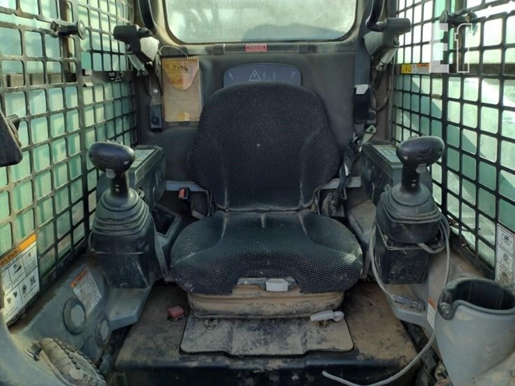 2019-bobcat-t770-image-14