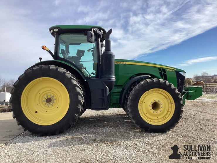 2016-john-deere-8295r-image-4