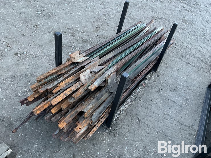 t-posts-&-carrier-rack-image-1