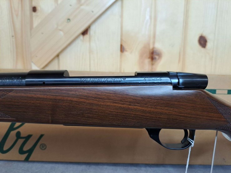weatherby-vanguard-.300-wby-magnum-bolt-rifle-image-5