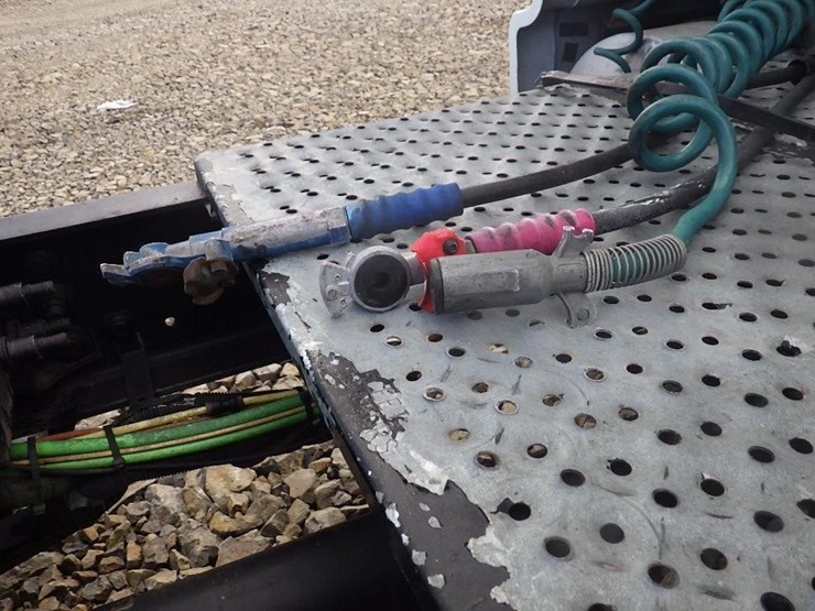 2016-international-prostar-image-23