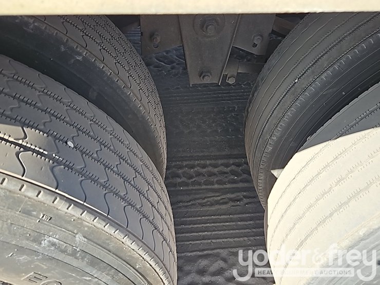 2014-wabash-53'-tandem-axle-enclosed-trailer,-68,000lb-gvwr-image-13