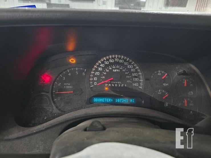 2006-chevrolet-tahoe-image-12