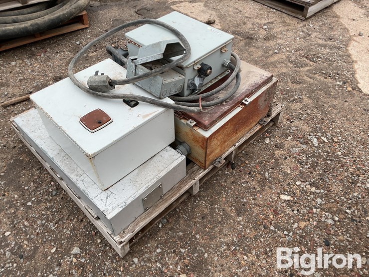 electrical-boxes-for-grain-system-image-5