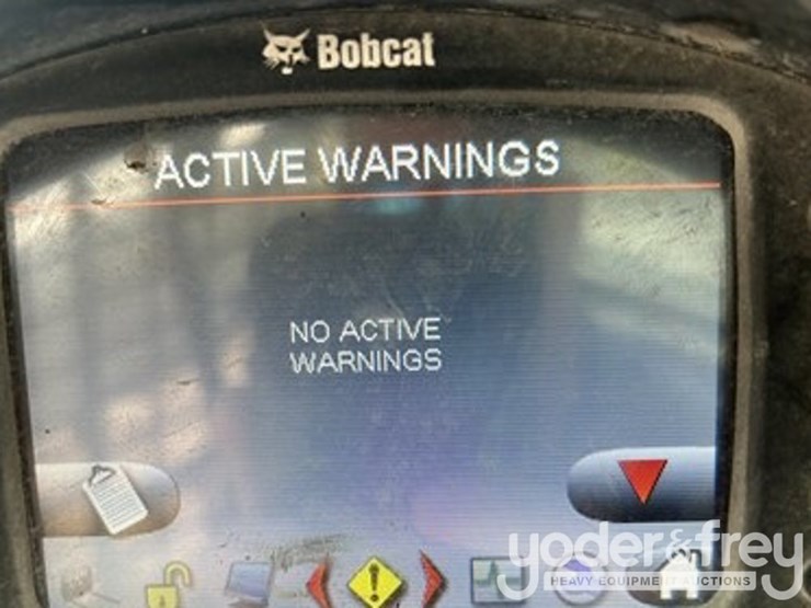 2022-bobcat-t740-image-9