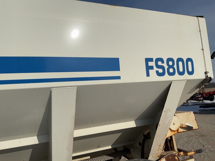 loftness-fs800-fertilizer-spreader-image-23