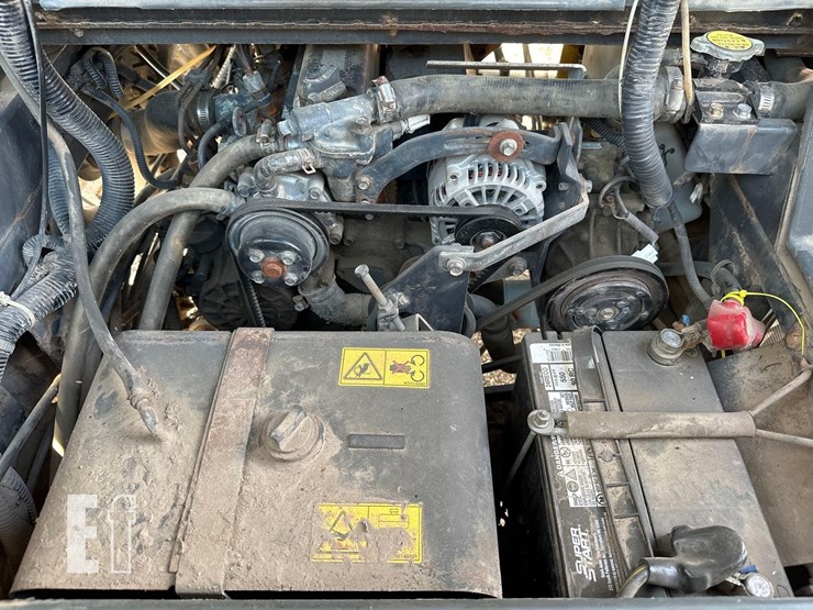 kubota-rtv1100-image-17