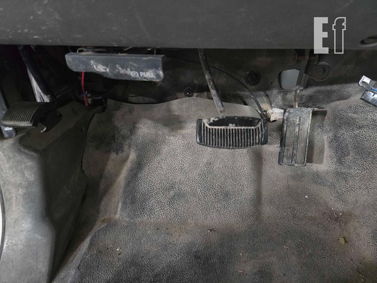 2003-ford-f250-image-13