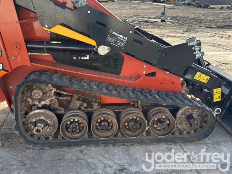 2021-ditch-witch-sk1550-image-8