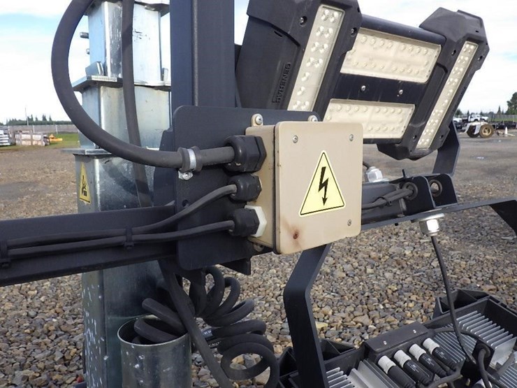 2017-generac-plt240-image-12