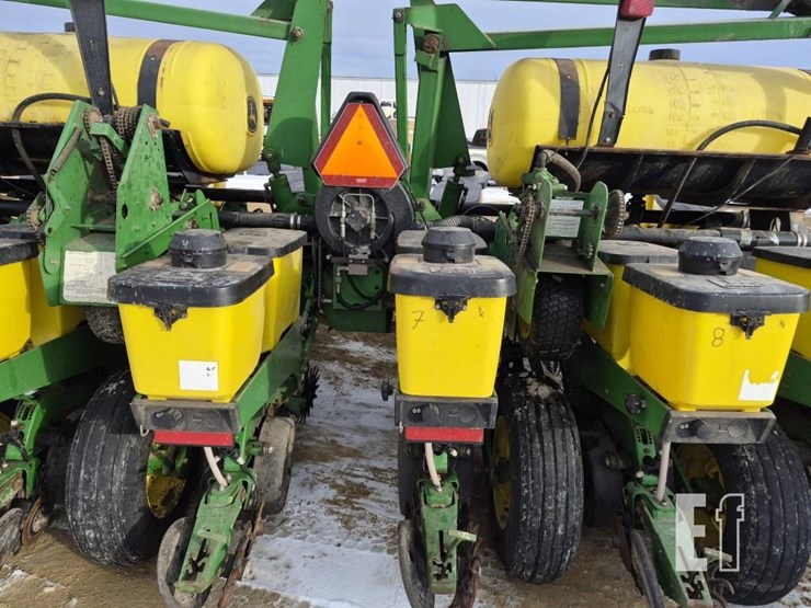 john-deere-1760-image-8