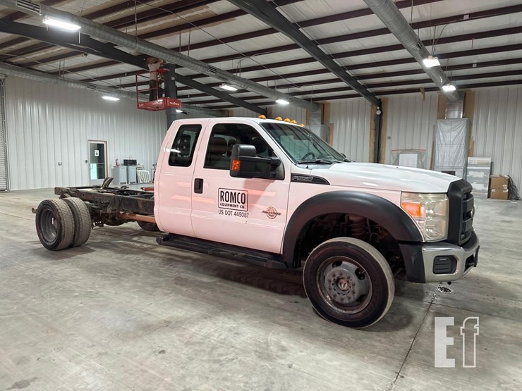 2015-ford-f550-image-2