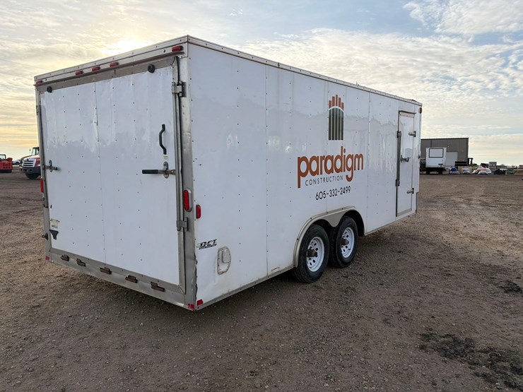 2012-carry-on-enclosed-trailer-image-3