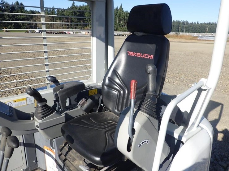 takeuchi-tb257fr-image-23