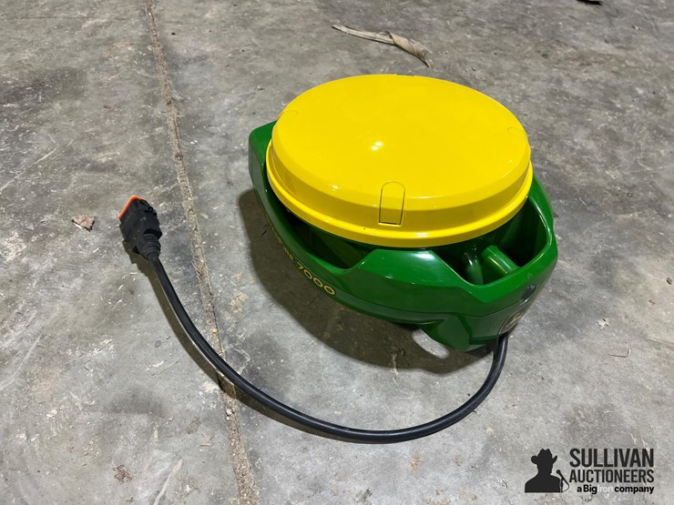 john-deere-7000-image-3