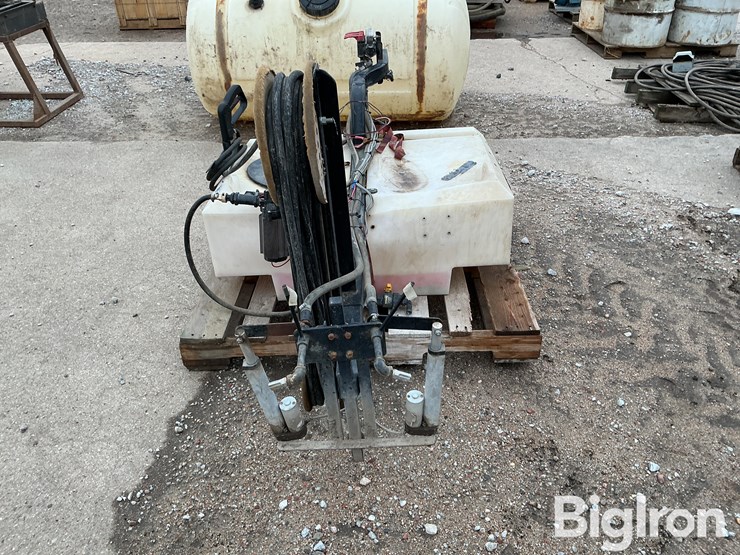 superior-lp45-slide-in-utv-sprayer-image-4