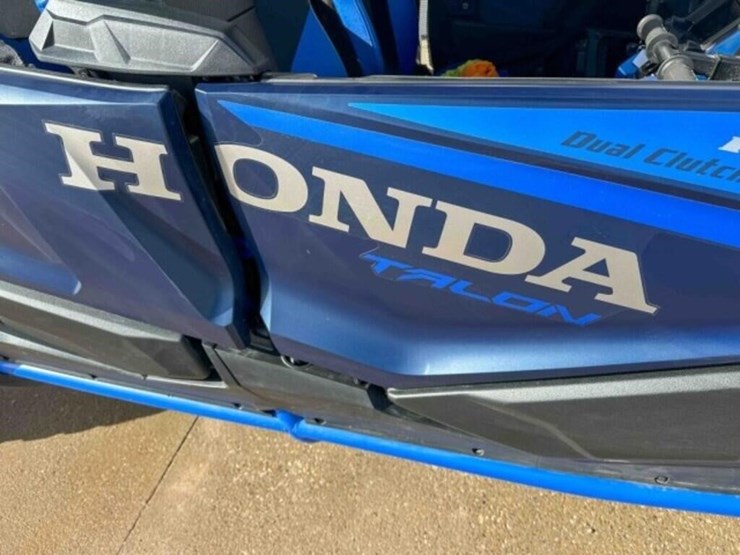 2023-honda-talon-1000x4-sxs-utv-image-25