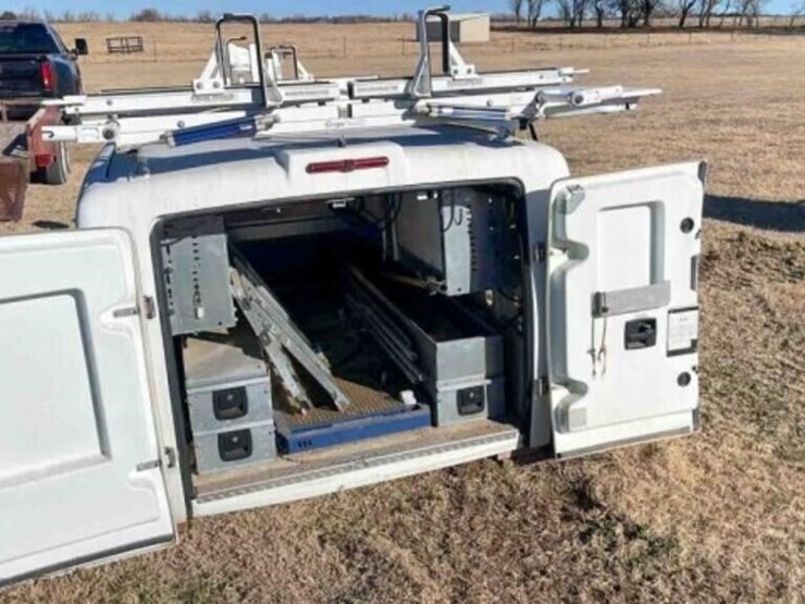 maranda-topper,-model-m-170,-fits-8ft-bed,-image-6