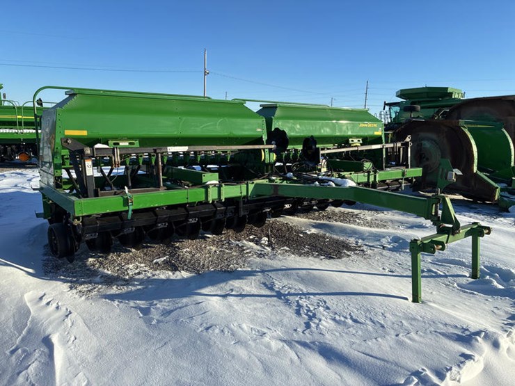 john-deere-1590-image-4