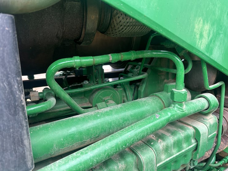 2014-john-deere-r4038-image-65