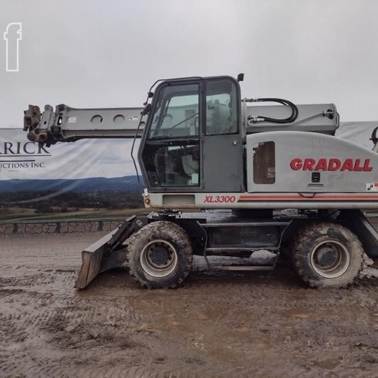 2005 GRADALL XL3300