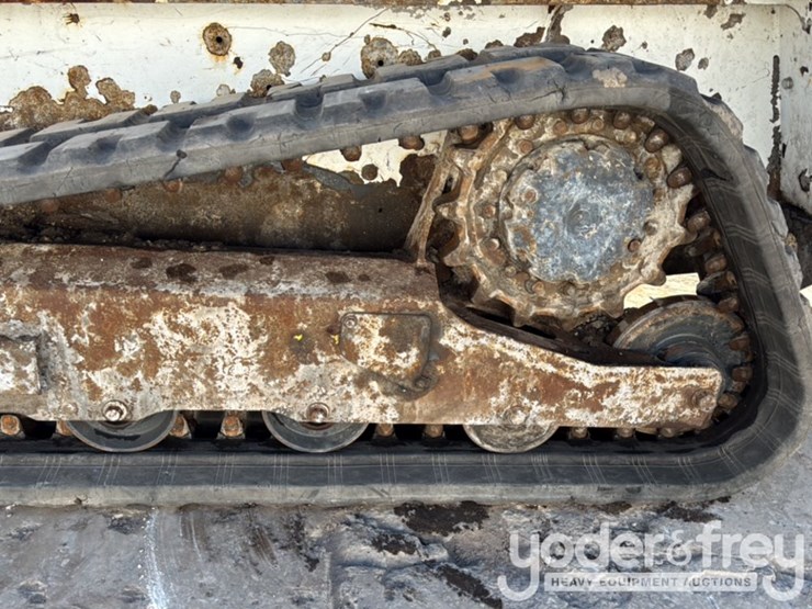 2019-bobcat-t450-image-19