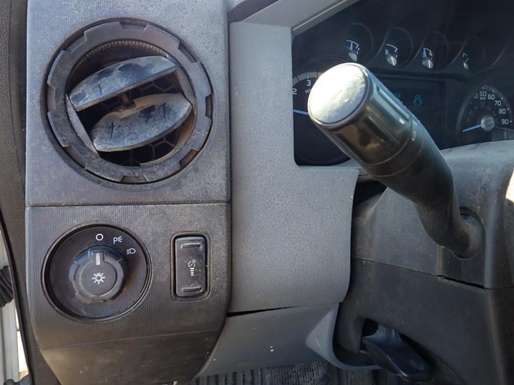 2012-ford-f250-image-23