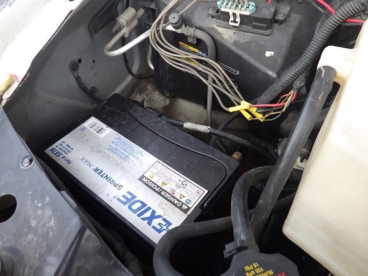 2005-chevrolet-express-2500-image-14