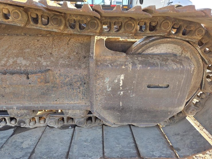 2012-deere-160d-lc-image-67