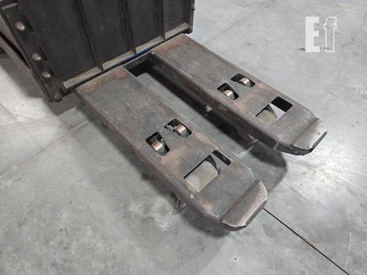 raymond-8410-image-14