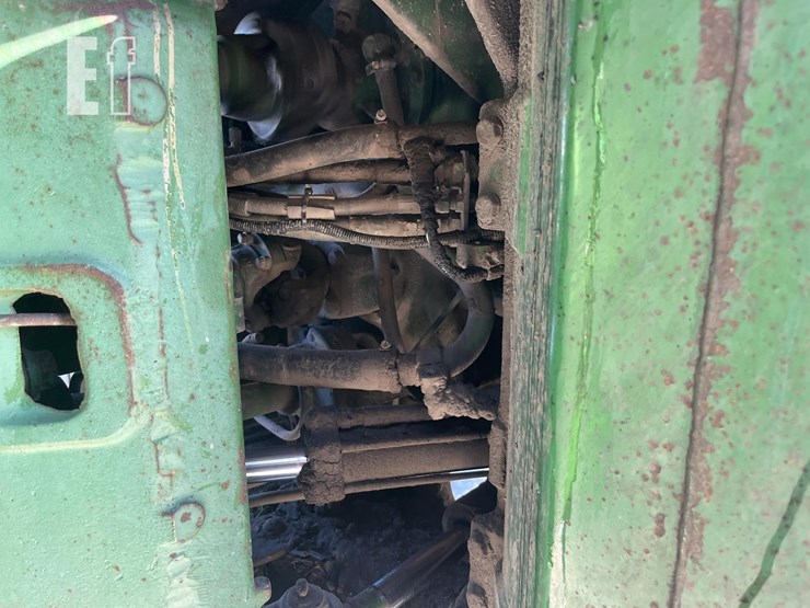 john-deere-8640-image-16