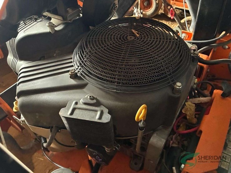 scag-cheetah-61"-mowing-deck-showing-2222-hours-image-11