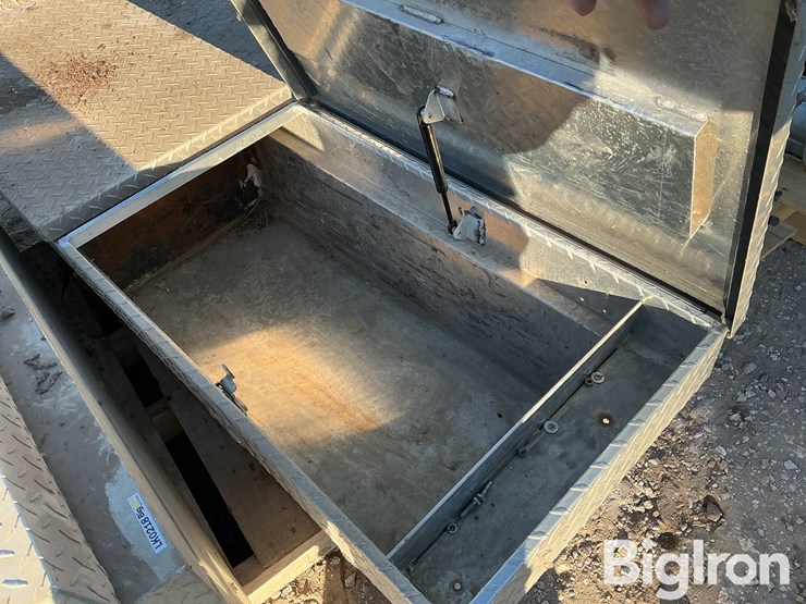 aluminum-pickup-toolboxes-image-15