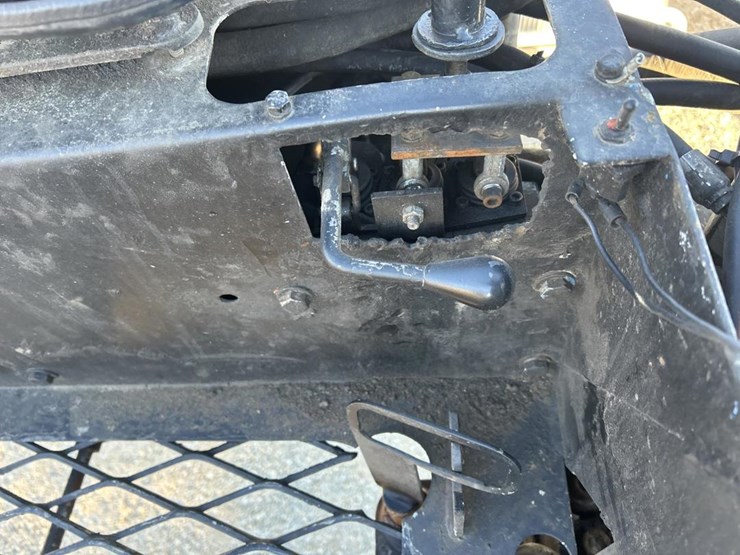 2001-mack-ch613-image-28