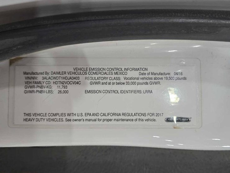 2017-freightliner-business-class-m2-106-image-26