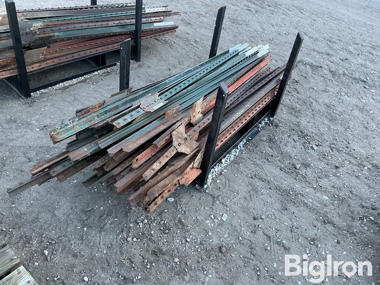 t-posts-w/carrier-rack-image-5